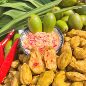 Cóc Non Sấy Muối Ớt, Trải Nghiệm Vị Cay Nồng Độc Đáo 250G - Winnie House