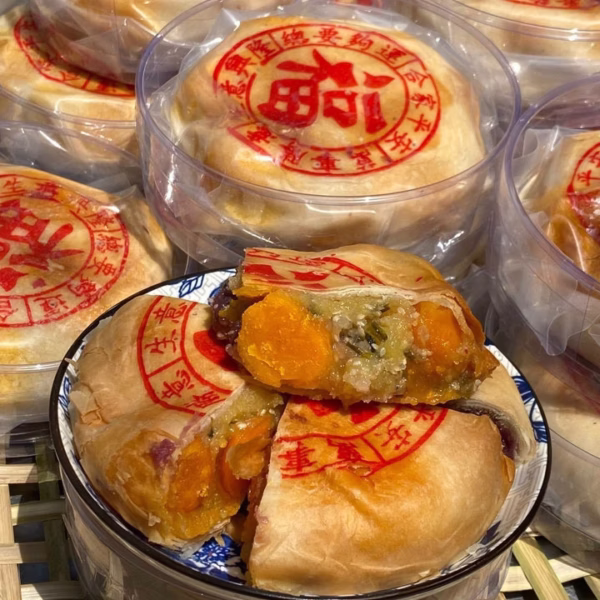 Bánh Pía Mỡ Hành Khoai Môn, Siêu Phẩm Mới 600G - Winnie House