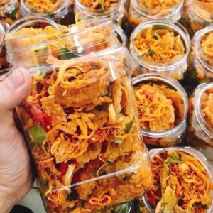 Cơm Cháy Lắc Khô Gà Mặn Mặn, Cay Cay Siêu Ngon 500G - Winnie House