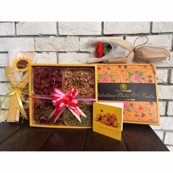 Hộp Quà Tết Giấy 4 Món - Real Food