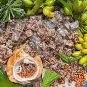 Kẹo Chuối Dừa Non Đường Phèn 500G - Winnie House