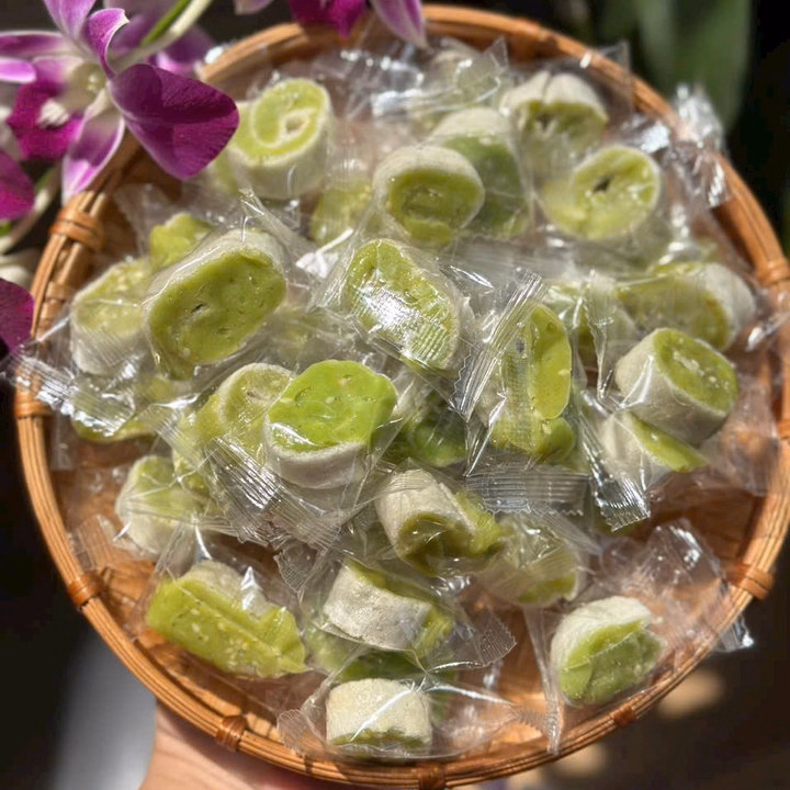 Kẹo Dừa Non Cuộn, Hương Vị Quê Nhà Ngọt Ngào 500G - Winnie House - Ảnh 6