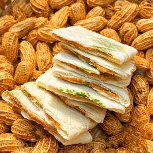 Bánh Kẹp Ngò Trắng Nhân Bơ Đậu Phộng Thơm Ngon 300G - Winnie House