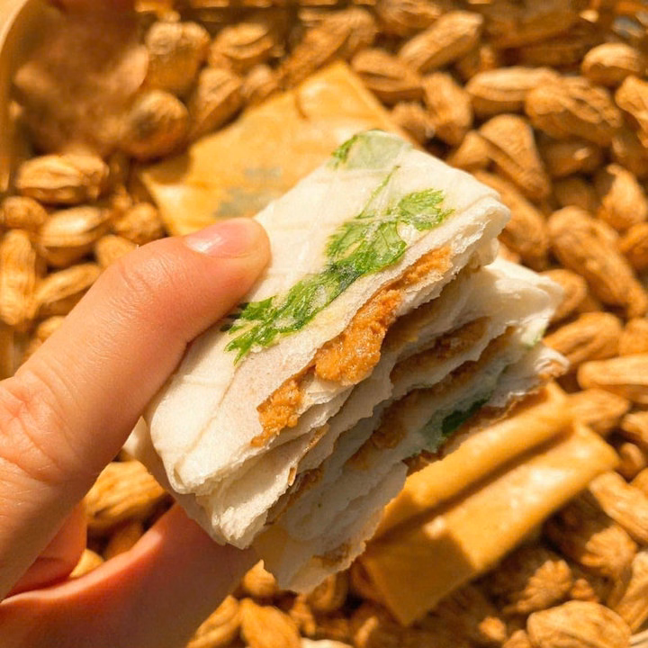 Bánh Kẹp Ngò Trắng Nhân Bơ Đậu Phộng Thơm Ngon 300G - Winnie House - Ảnh 3