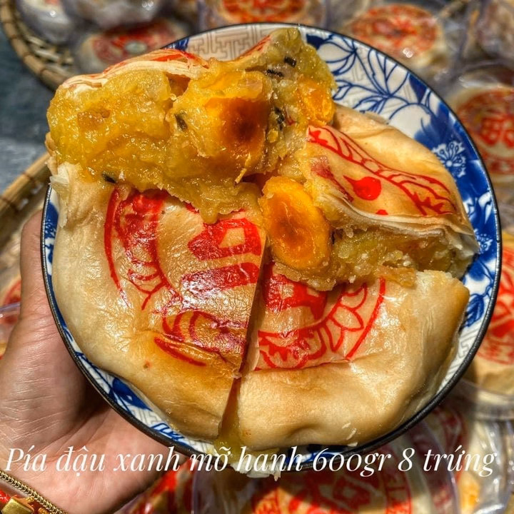 Bánh Pía Đậu Xanh Mỡ Hành Siêu To, Ăn Là Phê 600G - Winnie House