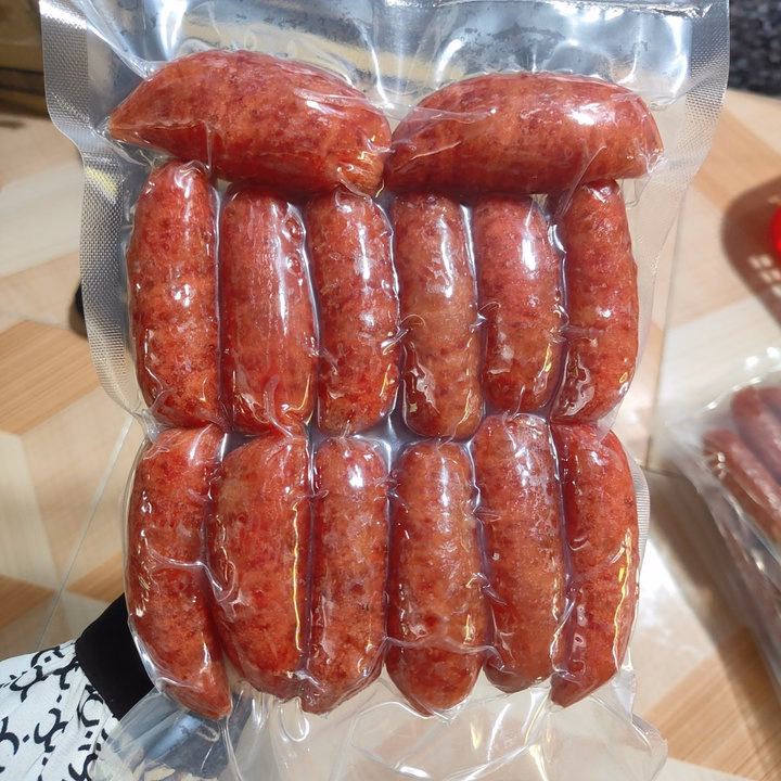 Lạp Xưởng Khô Thịt Heo 1Kg - Vựa Khô Bến Tre