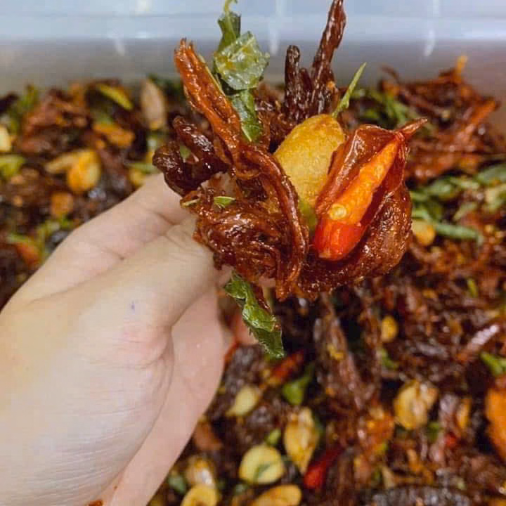 Khô Bò Đập Lá Chanh - Ăn Vặt Quốc Dân Ai Cũng Phải Mê 250G - Winnie House - Ảnh 2