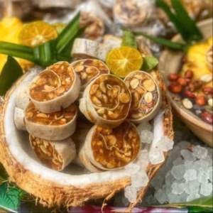 Khóm Cuộn Sên Tắc - Vị Chua Ngọt Cay Nồng Độc Đáo 500G - Winnie House