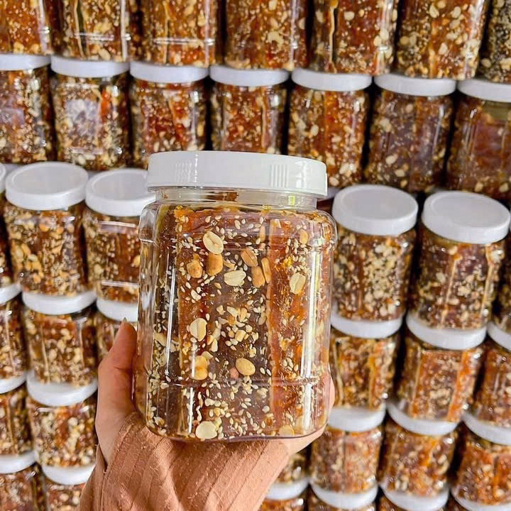 Mứt Xoài Đế Bánh Phồng - Thơm Ngon Khó Quên 500G - Winnie House - Ảnh 4