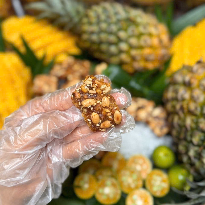 Kẹo Khóm Tân Phước - "Đặc Sản Miền Tây, Hương Vị Quê Hương" 500G - Winnie House - Ảnh 2