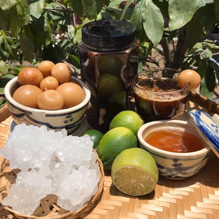 Tắc Muối Ngâm Đường Phèn – Giải Cảm, Giữ Ấm Cổ Họng, Tăng Sức Đề Kháng 1Kg - Winnie House - Ảnh 2