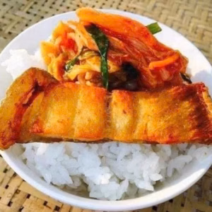 Khô Cá Dứa Phi Lê – Ăn Là Mê, Chiên Là Ngon 500G - Winnie House