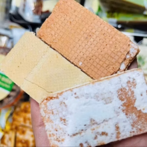 Bánh Xốp Kem Sầu Riêng Tuổi Thơ, Món Quà Nhỏ, Hương Vị Lớn 500G - Winnie House