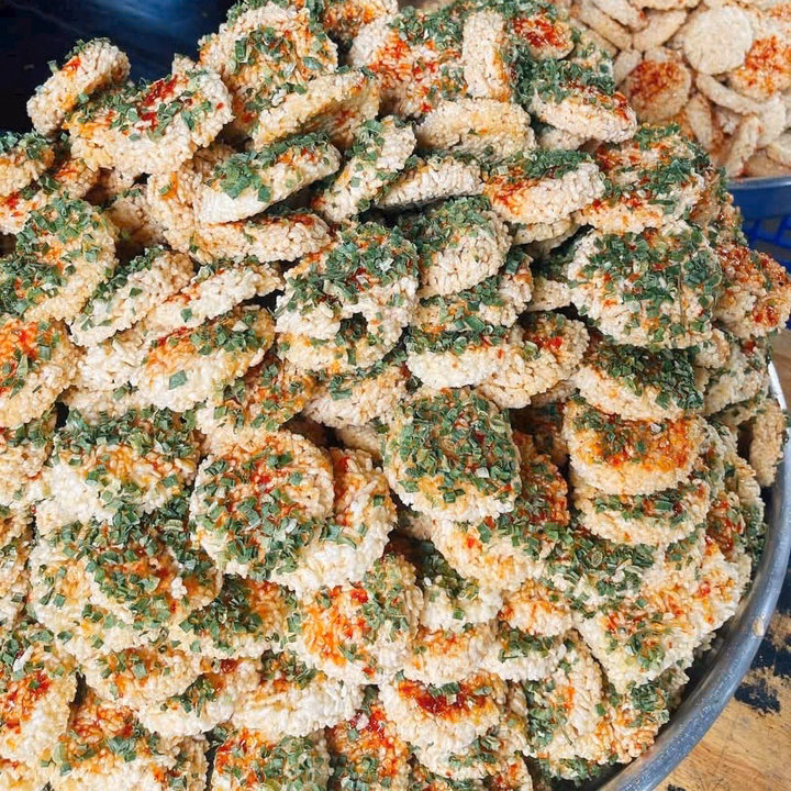 Cơm Cháy Mắm Hành Mini – Giòn Cay Ngon Ngất Ngây 250G - Winnie House - Ảnh 3