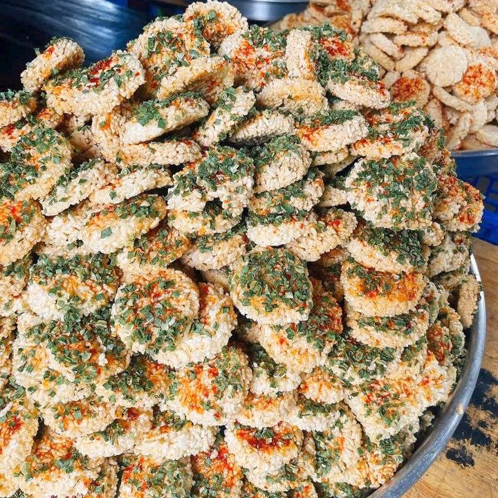 Cơm Cháy Mắm Hành Mini – Giòn Cay Ngon Ngất Ngây 250G - Winnie House - Ảnh 2