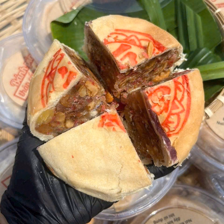 Bánh Pía Chay Ngũ Phúc Lâm Môn – May Mắn & An Lành 580G - Winnie House - Ảnh 4