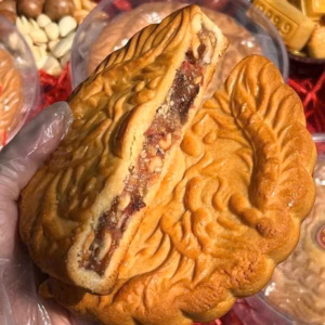 Bánh Trung Thu Chay – Vị Ngon Thanh Tịnh, Quà Biếu Cao Cấp 580G - Winnie House