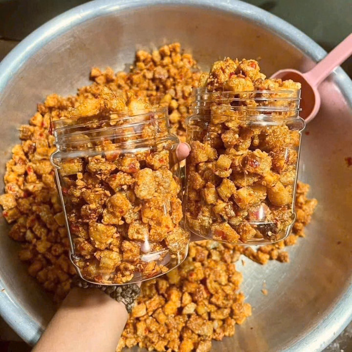 Tóp Mỡ Rim Nước Mắm Tỏi Ớt Đậm Đà Lạ Miệng 300G - Winnie House - Ảnh 7