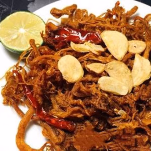 Khô Heo Cháy Tỏi Bao Nghiện 500G - Winnie House