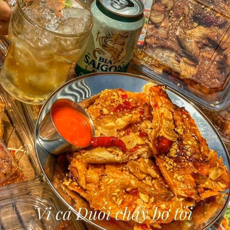 Vi Cá Đuối Cháy Bơ Tỏi Đỉnh Của Chóp 300G Kèm Sốt - Winnie House - Ảnh 3