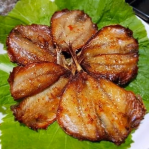 Khô Cá Chỉ Vàng Bông Mai Loại 1 Bao Cơm 500G - Winnie House