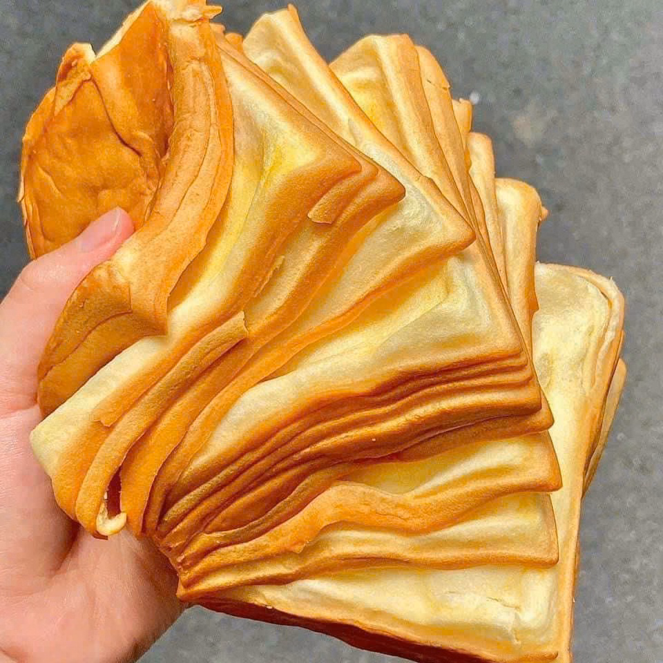 Thùng 2 Bánh Mì Gối Ngàn Lớp Bơ Sữa Siêu Ngon 210G/Bánh - Có Tách Lẻ 1 Bánh - Minh Ngọc - Ảnh 6