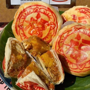 Set Bánh Pía, Trung Thu Truyền Thống Món Quà Tình Thân - Winnie House