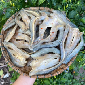 Khô Cá Lóc Non Xẻ Hàng Vừa Ăn Bao Ngon 500G - Winnie House